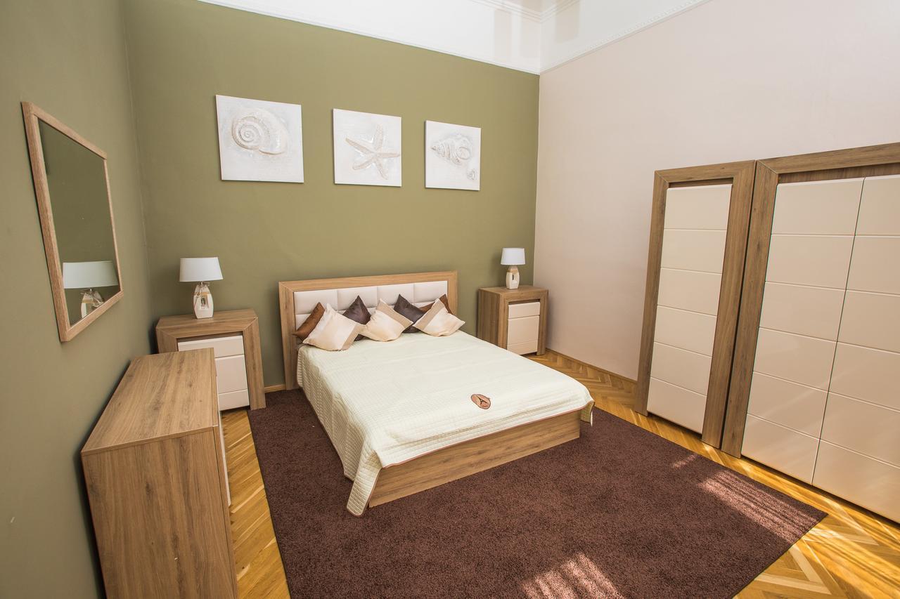 Novak Apartman แซแก็ด ภายนอก รูปภาพ