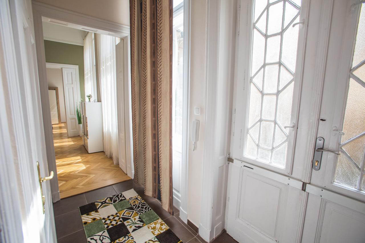 Novak Apartman แซแก็ด ภายนอก รูปภาพ